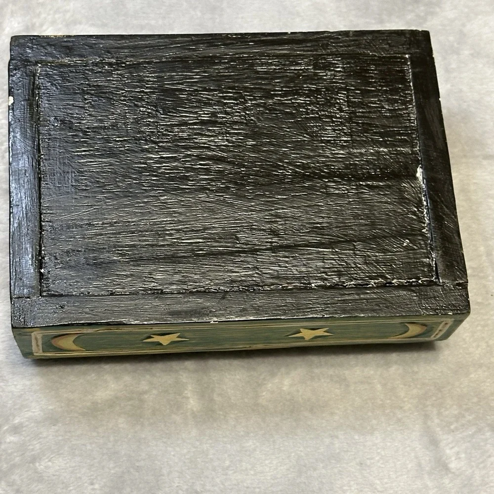 Vintage Hinged Wooden Box Hand Painted‎ Fish Moon & Stars Green Colorful